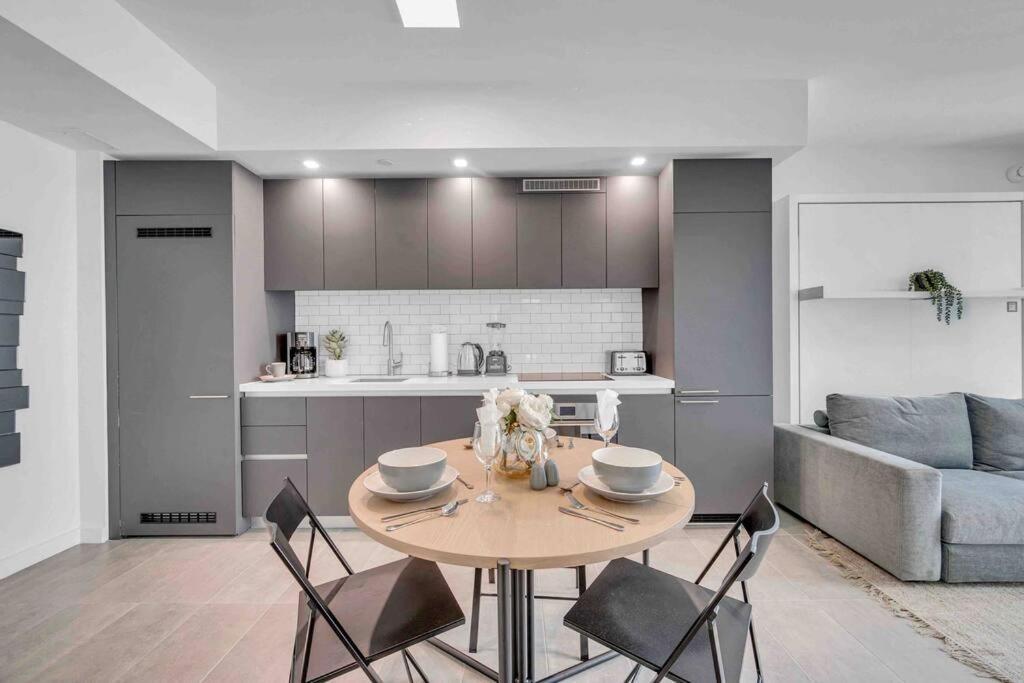 Appartamento Breathtaking 1Br In The Heart Miami Esterno foto