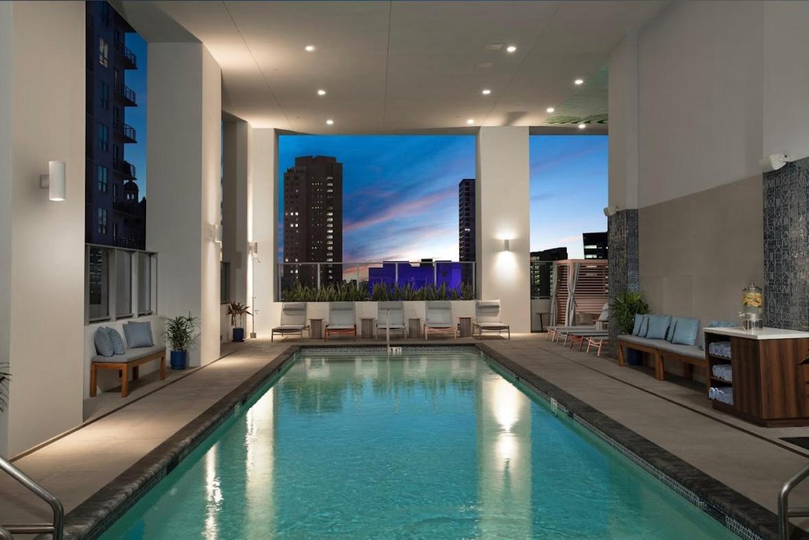 Appartamento Breathtaking 1Br In The Heart Miami Esterno foto
